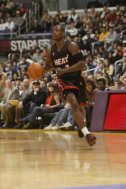 原曼联青年队球员目前正在卖蛋糕，他是小麦、拉什福德前队友（昔日曼联青训球员改行卖蛋糕，曾与小麦、拉什福德同队）