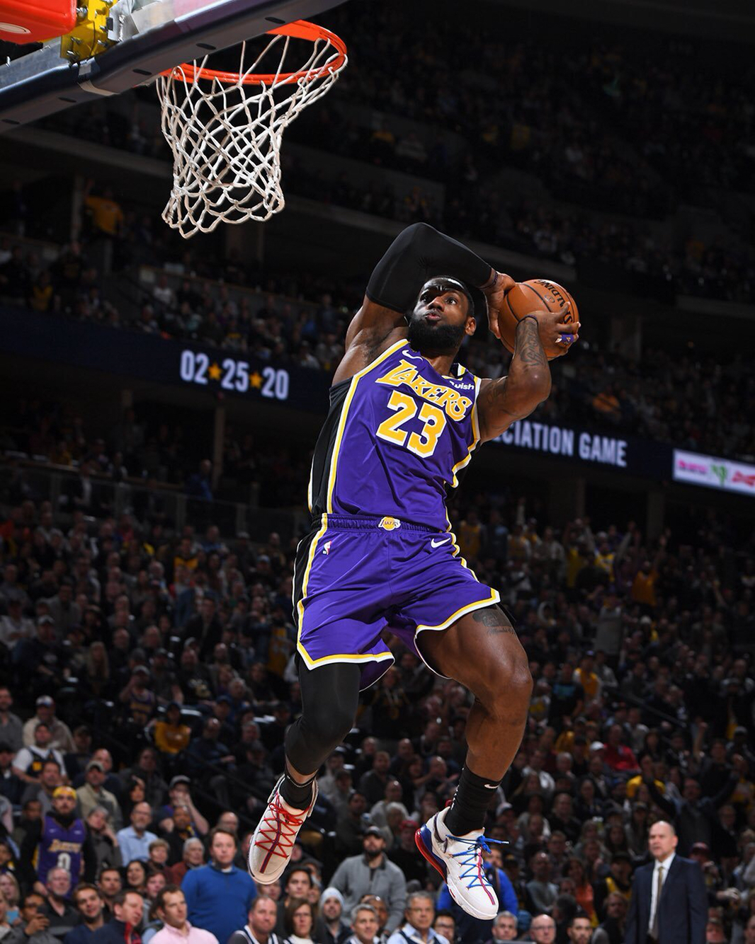 弑旧主，费瓦斯曾与林良铭、巴尔韦德在皇马B队做过队友（反戈旧主！费瓦斯曾与林良铭、巴尔韦德同效力皇马B队）