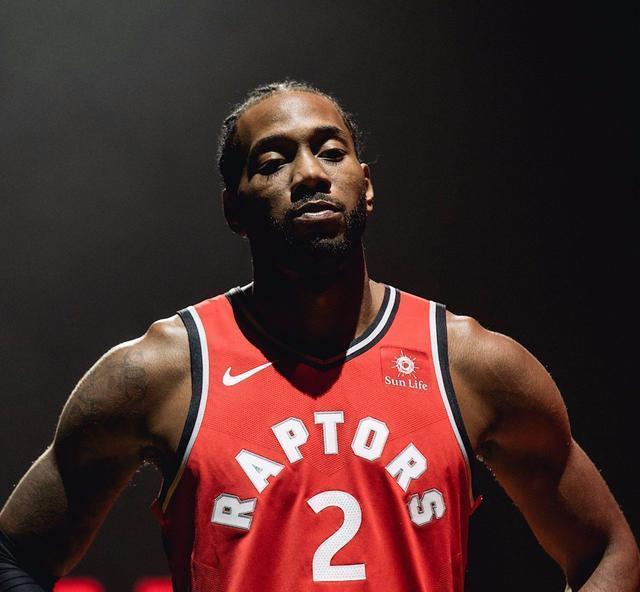 世体：克里斯滕森并没受伤，提前结束训练是计划好的（世体：克里斯滕森无伤，按计划提前结束训练）