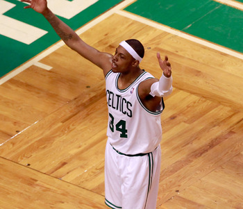 TA：帕利尼亚对于比赛走势有着敏锐的预判，是热刺聪明的补强（TA：帕利尼亚洞察比赛脉络、预判敏锐，是热刺的一笔明智引援）