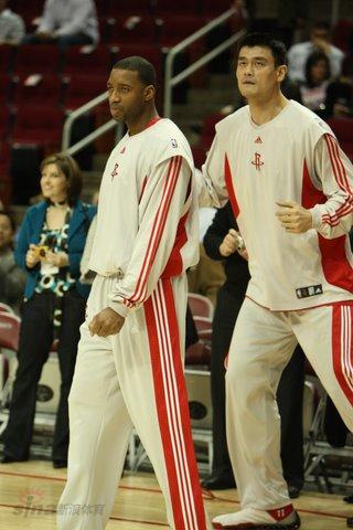 TA：特朗普将在世界杯抽签仪式上接受国际足联和平奖并发表讲话（TA：特朗普将在世界杯抽签仪式上领取国际足联和平奖并致辞）