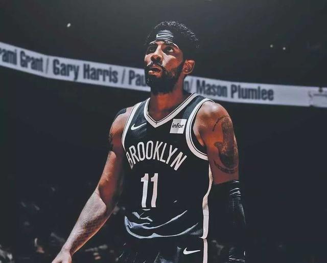 剑南春｜尤文2-1逆转卡利亚里，伊尔迪兹双响，弗拉霍维奇伤退（剑南春｜尤文2-1反超卡利亚里：伊尔迪兹梅开二度，弗拉霍维奇因伤离场）